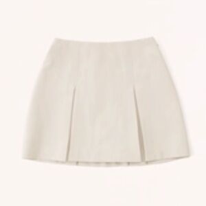 Abercrombie & Fitch Women's Pleated Menswear Mini Skort